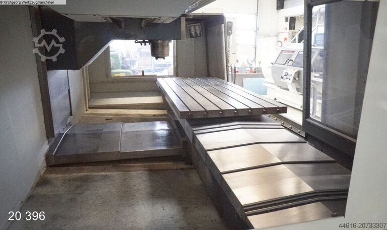 Centro di lavoro verticale HAAS VF9 / 50  (5-Achs Rundtisch)