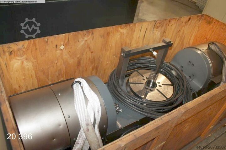 Centro di lavoro verticale HAAS VF9 / 50  (5-Achs Rundtisch)