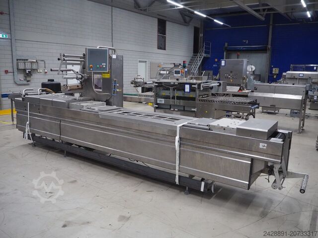 Thermoformer Multivac R 230 MC