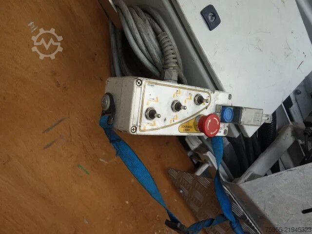 Platforma de ridicare Renault Master france elevateur 11,5 meter