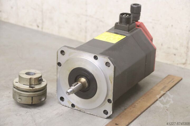 Servomotor 1,6 kW 3000 rpm Fanuc Santenberg A06B-0227-B000  GTC S 2