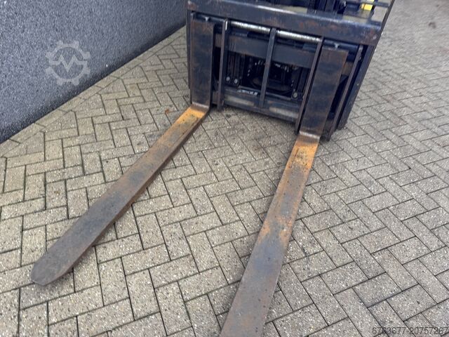 Hyster H3.0FT Duplo 300 Sideshift / Vorkversteller LPG 2018 HYSTER H3.0FT Duplo 300 Sideshift / Vorkversteller LPG 2018