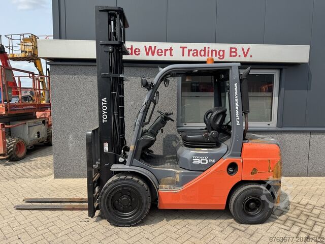 Forklift Toyota 02-8FDF30 Duplo 450, side shift / fork positioner, diesel, 2012 TOYOTA 02-8 FDF 30