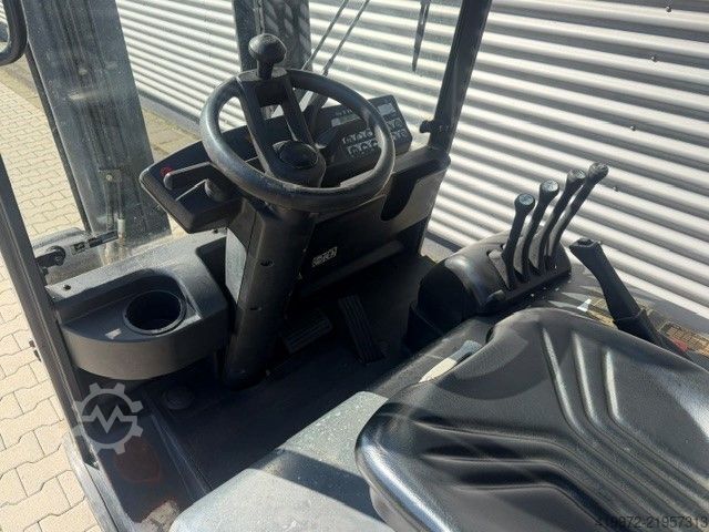 Stivuitor electric cu 4 roți Still R60-30