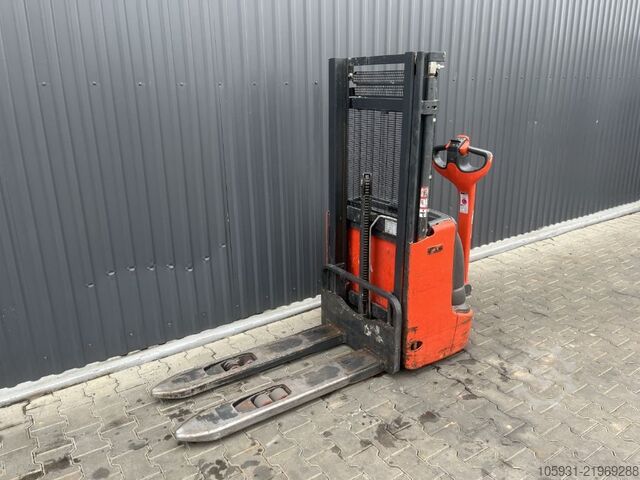 Apilador peatonal Linde L12