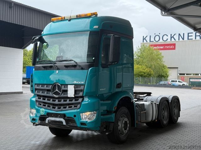 Τυπική μονάδα τράκτορα MERCEDES-BENZ AROCS 2643 6x4 SZM - Kipphyd. Euro 6