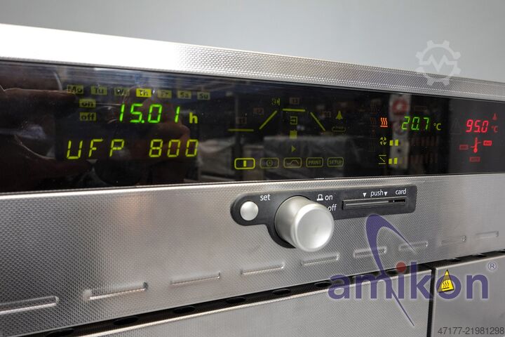10 °C až +300 °C, objem 749 litrů Memmert Universal - Wärmeschrank UFP 800