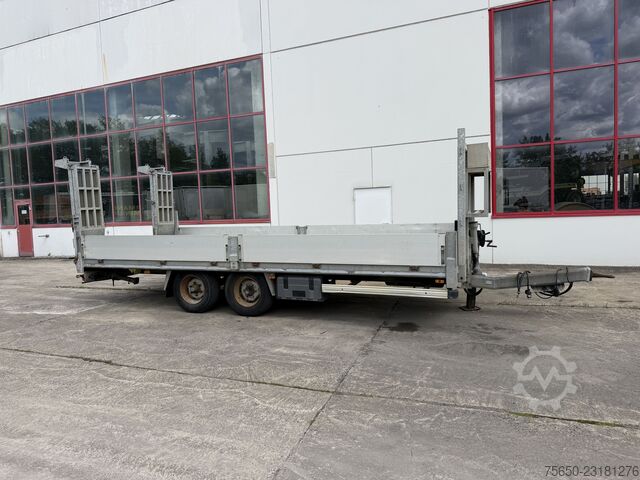 Vehicul comercial  tt  Tandemtieflader