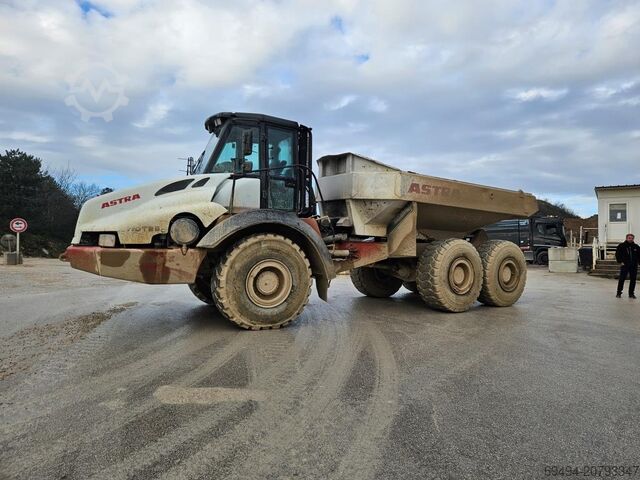 Stavební stroj Astra AD125C