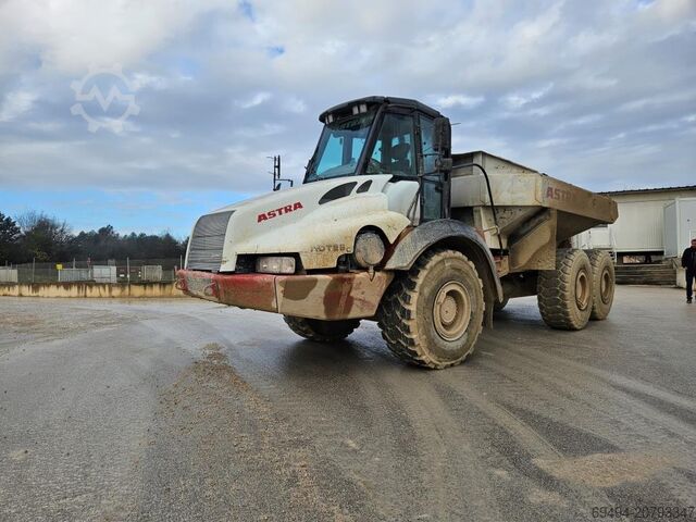 Stavební stroj Astra AD125C