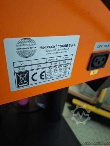 Smršťovací zařízení Minipack-Torre FM76 EVO