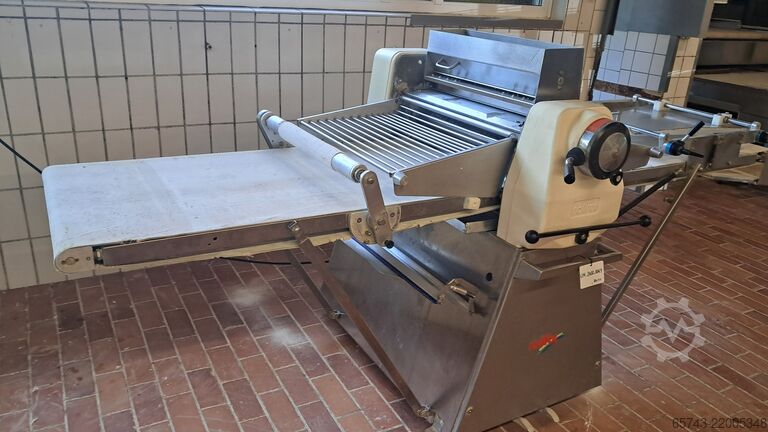 Teigausrollmaschine, Walzmaschine Fritsch ROLLFIX
