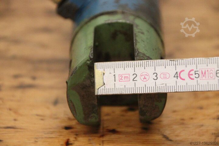 Ruční hydraulické čerpadlo 650 bar s válcem Weber ERGS 40-150 8 t