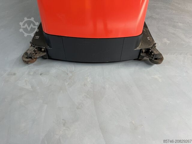 V 11 - Rail Guidance!! Cabin 1000MM!! DOUBLE steering!! LINDE V 11 - Rail Guidance !! Cabin 1000 MM !! DOUBLE steering !!