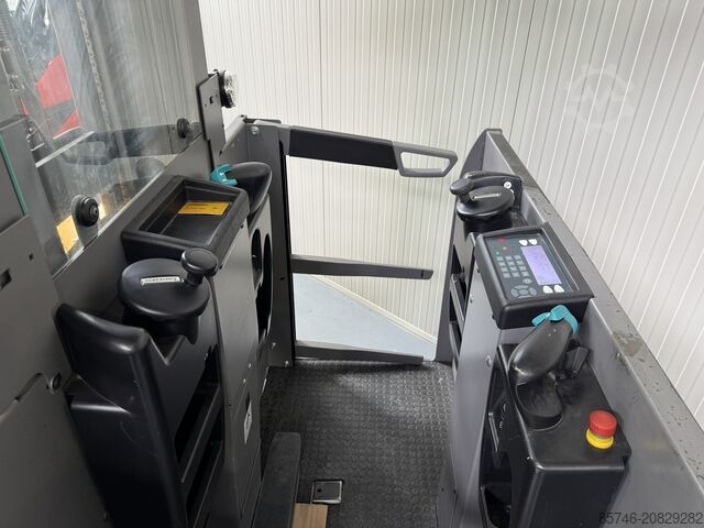 EKS 210 - Wire Guidance!! PSA!! DOUBLE steering!! Triplex FFL JUNGHEINRICH EKS 210 - Wire Guidance !! PSA !! DOUBLE steering !! Triplex FFL