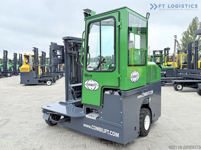 Négyirányú targoncát Combilift C3000 DIESEL TRIPLEX 4900 POSITIONER