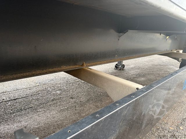 Naczepa skrzyniowa KRONE 8x SDK 27 Dry Liner Textilkoffer /Doppelstock