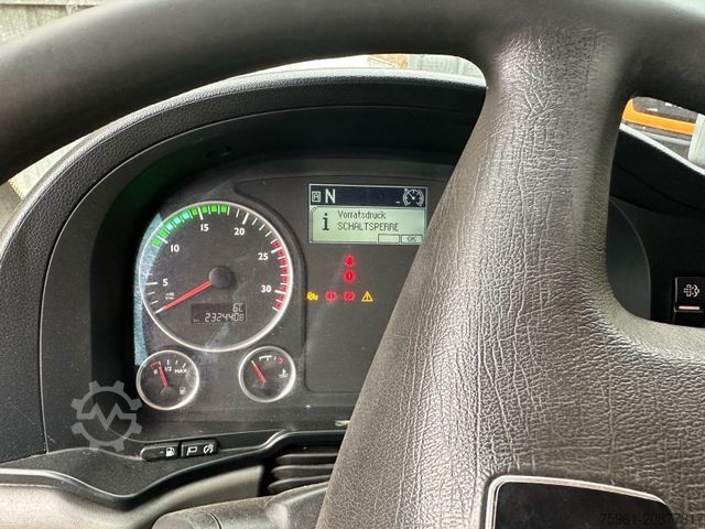 Szemetesautó MAN TGS 28.320 6x2-4 BL FAUN VarioPress/ Zöller /24