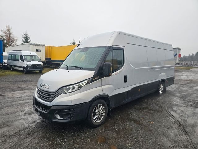Furgon skrzyniowy IVECO Daily 35S21 (35-210) Kastenwagen