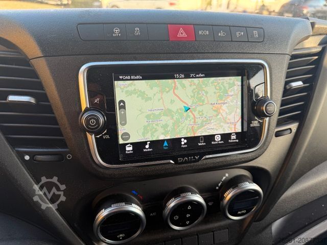 Furgon skrzyniowy IVECO Daily 35S21 (35-210) Kastenwagen