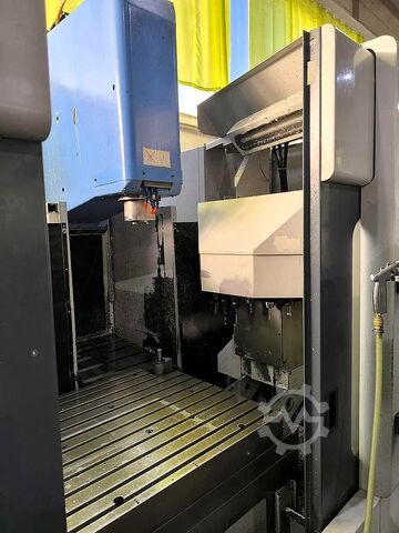 Vertikales Bearbeitungszentrum MAZAK VTC 30 C