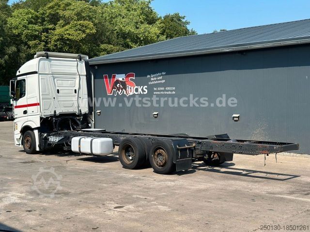 Chassi de caminhão MERCEDES-BENZ Actros 2540 6x2 Lift/Lenk *DIVERSE FEHLTEILE*