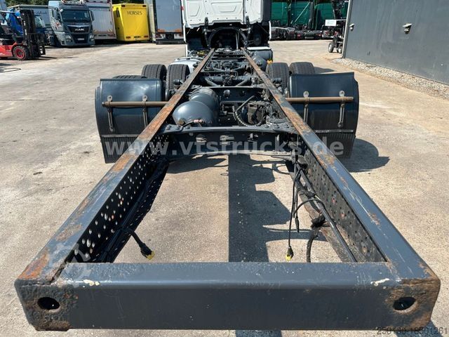 Chassi de caminhão MERCEDES-BENZ Actros 2540 6x2 Lift/Lenk *DIVERSE FEHLTEILE*
