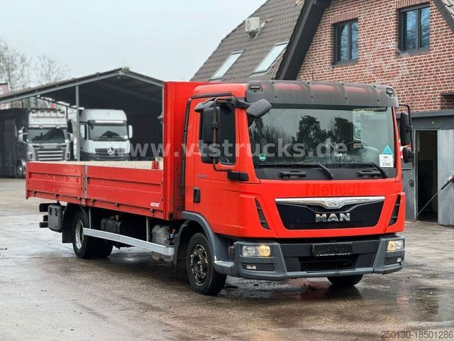 Pick-up van MAN TGL 8.180 4x2 Pritsche 3 Sitzplätze EU6
