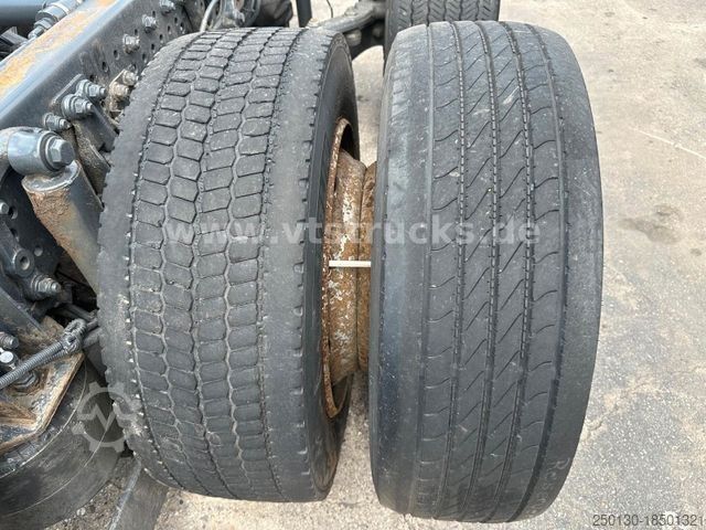 Chassi de caminhão MERCEDES-BENZ Actros 2540 6x2 Lift/Lenk *DIVERSE FEHLTEILE*