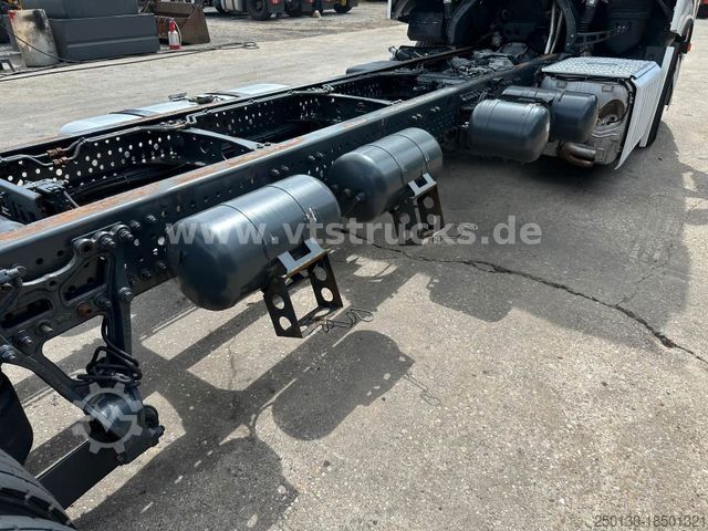 Chassi de caminhão MERCEDES-BENZ Actros 2540 6x2 Lift/Lenk *DIVERSE FEHLTEILE*