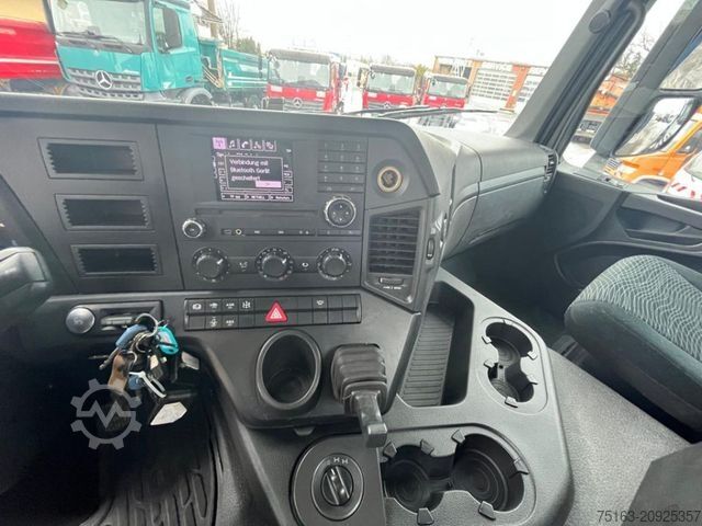 Tresidig tippbil MERCEDES-BENZ Arocs 2643 K 6x4 3-Achs Kipper Meiller