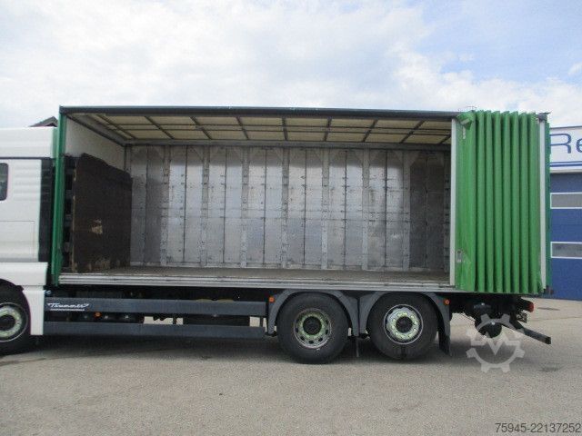 Camião de bebidas MAN TGX 26.440, Getränkeaufbau mit Schiebeplane