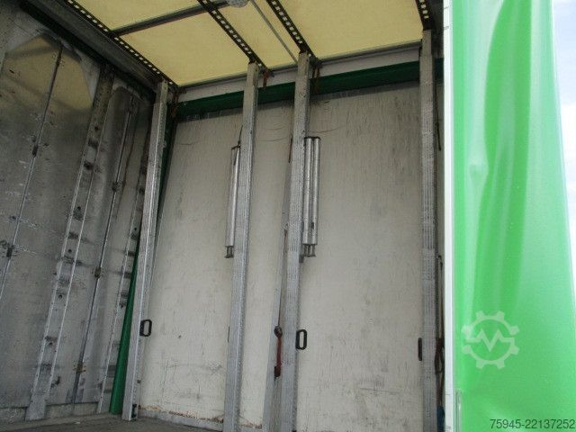 Camião de bebidas MAN TGX 26.440, Getränkeaufbau mit Schiebeplane