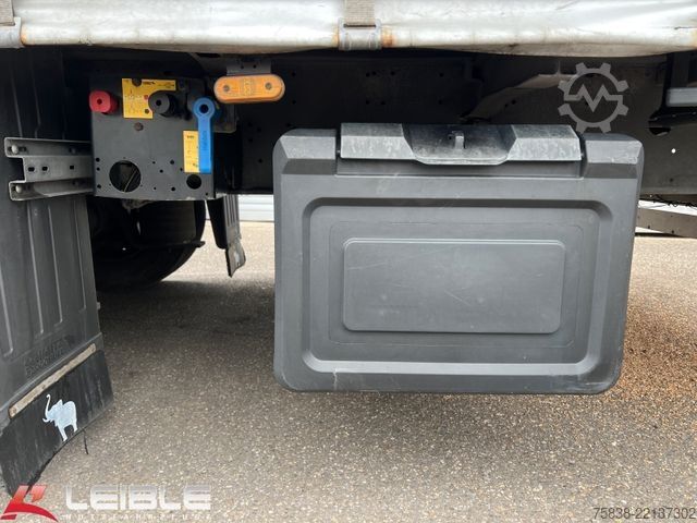Nyitott ponyvás félpótkocsi SCHMITZ CARGOBULL SCS 24*Varios Mega Tautliner*Hubdach*