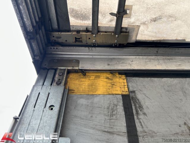 Nyitott ponyvás félpótkocsi SCHMITZ CARGOBULL SCS 24*Varios Mega Tautliner*Hubdach*