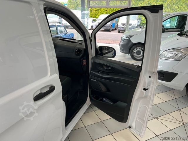 Koelwagen met geïsoleerde laadbak MERCEDES-BENZ Vito Kasten 111CDI lang*0°*Kühlkasten*Konvekta*