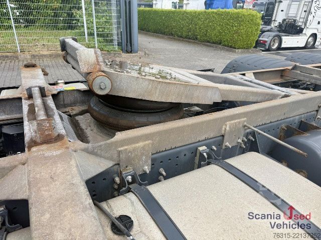 Lastbil med utbytbar kaross Scania R450- 6x2- BDF HUBSCHWINGE- MOTOR WASSERVERLUST