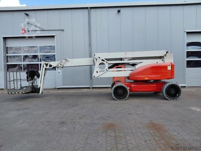 Piattaforma di lavoro telescopica articolata Niftylift HR28 HYBRID 4X4