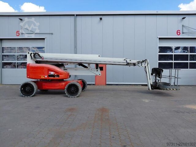 Piattaforma di lavoro telescopica articolata Niftylift HR28 HYBRID 4X4
