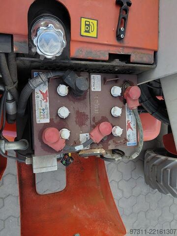 Piattaforma di lavoro telescopica articolata Niftylift HR28 HYBRID 4X4