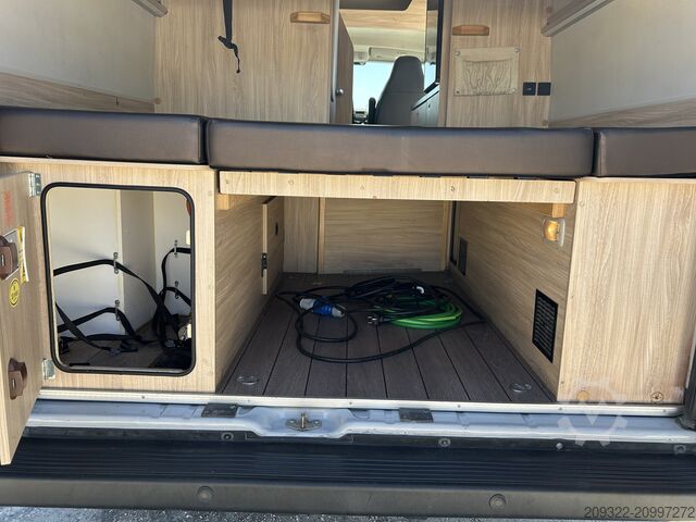 Wohnwagen/Wohnmobil Fiat Weinsberg Carabus 600 K | 4 posti letto | Completamente attrezzato