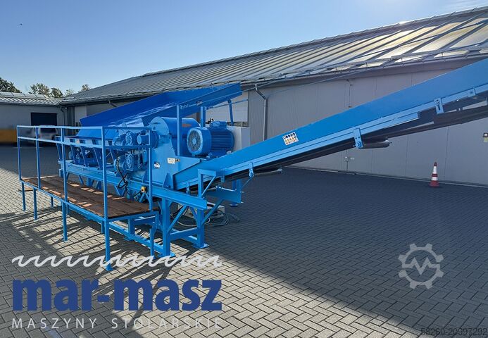 Hackschnitzler/Holzhäcksler für Schnittreste ŻENO ZTH 400/500 E 130 wibrorynna i taśmociąg