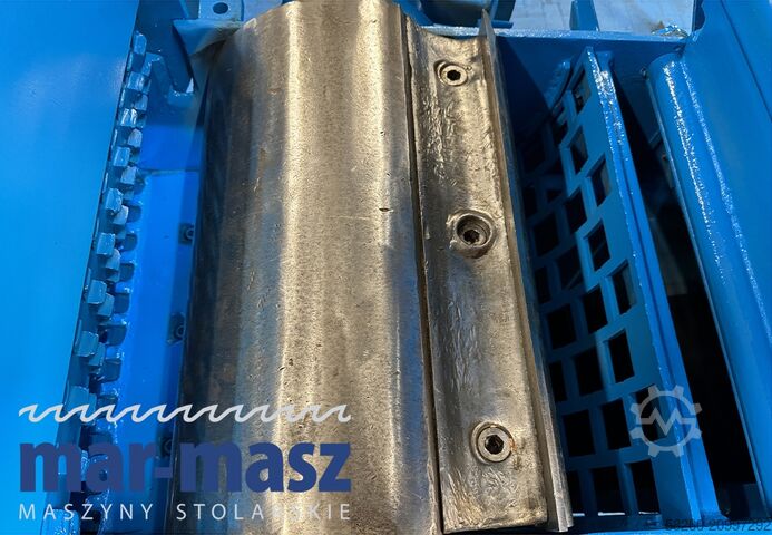 Hackschnitzler/Holzhäcksler für Schnittreste ŻENO ZTH 400/500 E 130 wibrorynna i taśmociąg