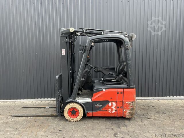 Elektrikli 3 tekerlekli forklift Linde E15-02