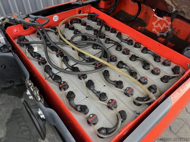 Elektrikli 3 tekerlekli forklift Linde E16-02
