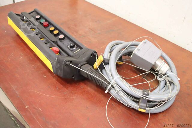 Crane remote control Demag Kabellänge 5,85 m 32- polig