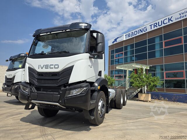 Vrachtwagenchassis iveco 380X54