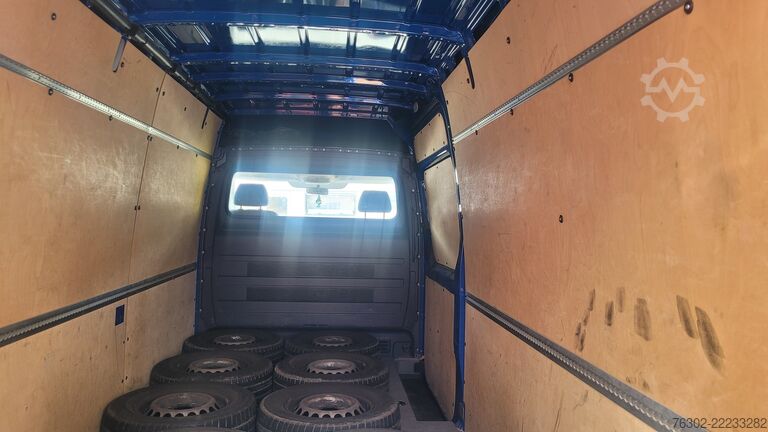 Bestelwagen met verhoogd dak VW Crafter 35 lang und hoch L3H2 Schalter