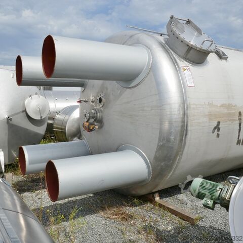 Δεξαμενή αποθήκευσης 28.100 λίτρων κατασκευασμένη από ανοξείδωτο ατσάλι V4A BERTSCH 9733