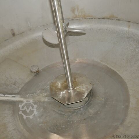 Δοχείο ανάδευσης 420 λίτρων από ανοξείδωτο ατσάλι V2A με προπέλα ανάδευσης.  9727